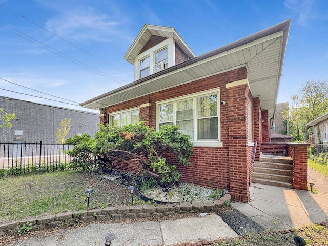 7515 S E End Ave, Chicago, IL 60649 - view of front of home with brick siding