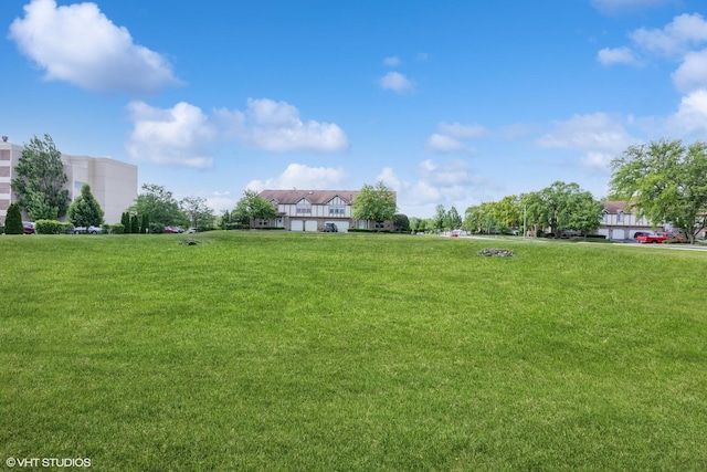 6713 181st St, Tinley Park, IL 60477 - view of grassy yard