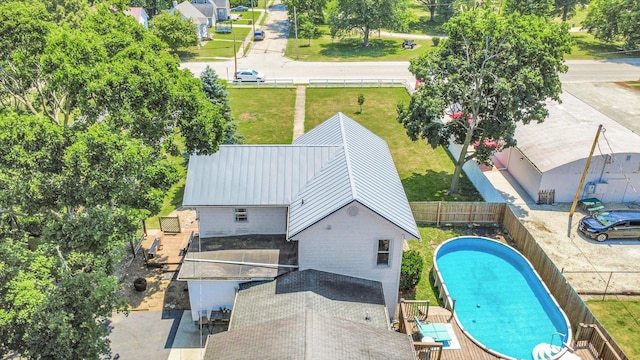 835 E Pells St, Paxton, IL 60957 - view of subject property with a pool