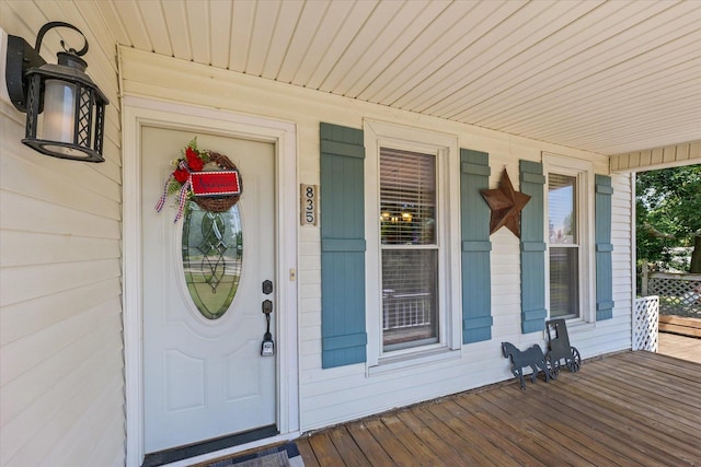 835 E Pells St, Paxton, IL 60957 - entrance to property featuring a porch