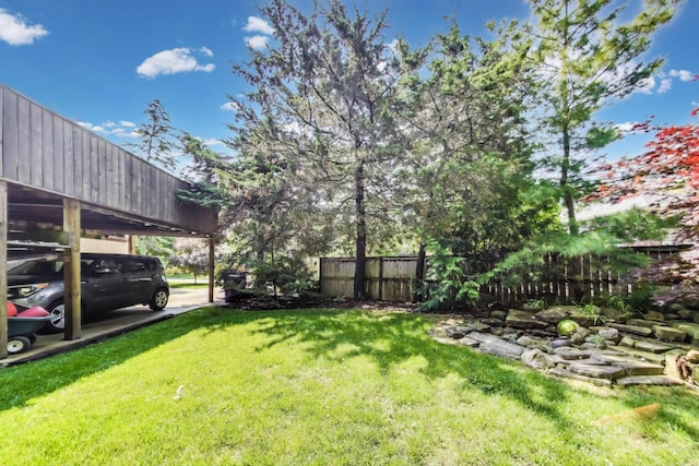 653 Blackstone Pl, Highland Park, IL 60035 - view of yard