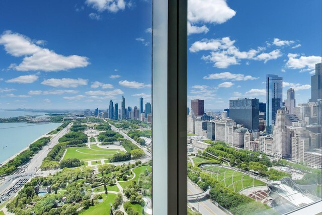 340 E Randolph St Unit 4105, Chicago, IL 60601 - photo 24