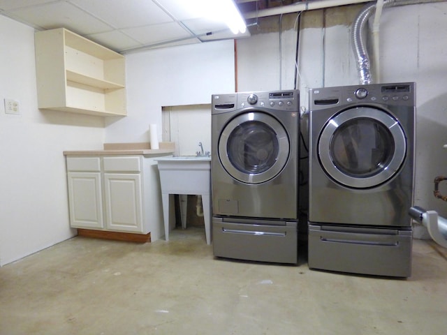 432 Thunder Rdg, Lake In The Hills, IL 60156 - washroom with washing machine and dryer and cabinet space