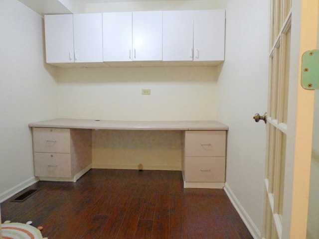 432 Thunder Rdg, Lake In The Hills, IL 60156 - unfurnished office featuring built in desk and dark wood-type flooring