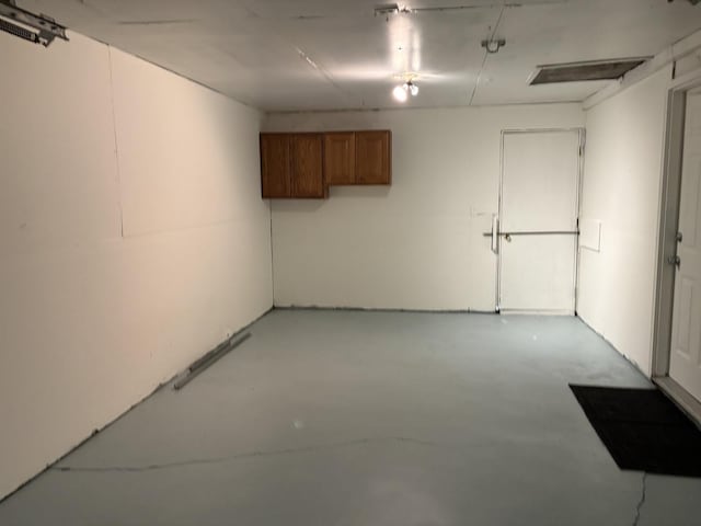 2841 10th St, Rockford, IL 61108 - view of basement
