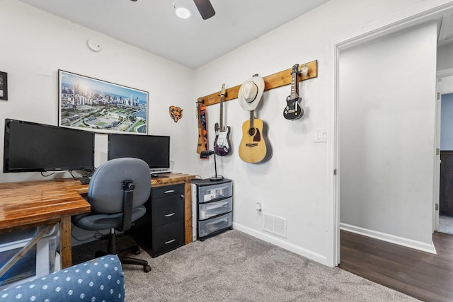 2110 Joanna Ave, Zion, IL 60099 - office area featuring baseboards and ceiling fan