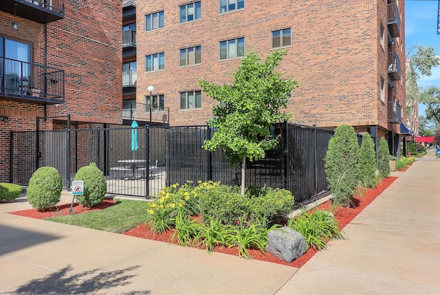 7904 W N Ave Unit 605E, Elmwood Park, IL 60707 - view of apartment building / complex