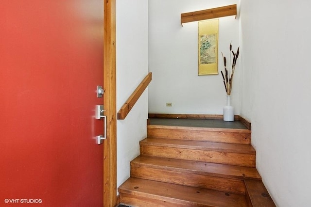 41W955 Northway Dr, Elburn, IL 60119 - view of stairway