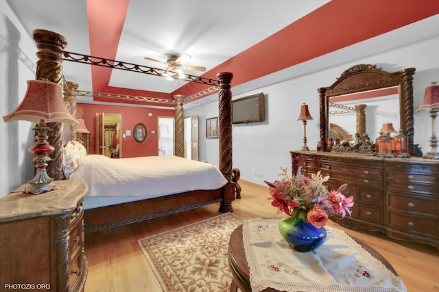 22450 Autumn Dr, Frankfort, IL 60423 - bedroom with light wood finished floors