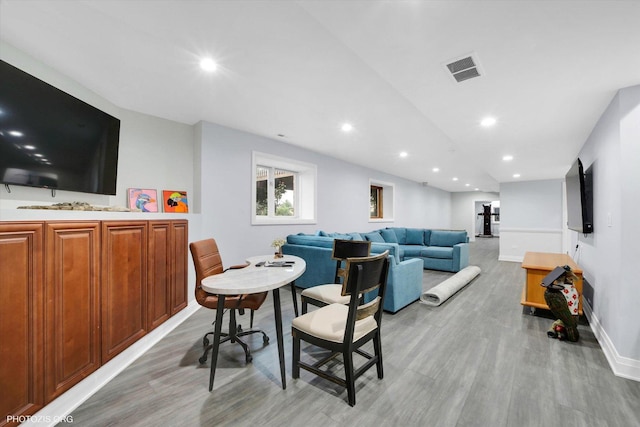 22450 Autumn Dr, Frankfort, IL 60423 - living area featuring light wood-style flooring and recessed lighting