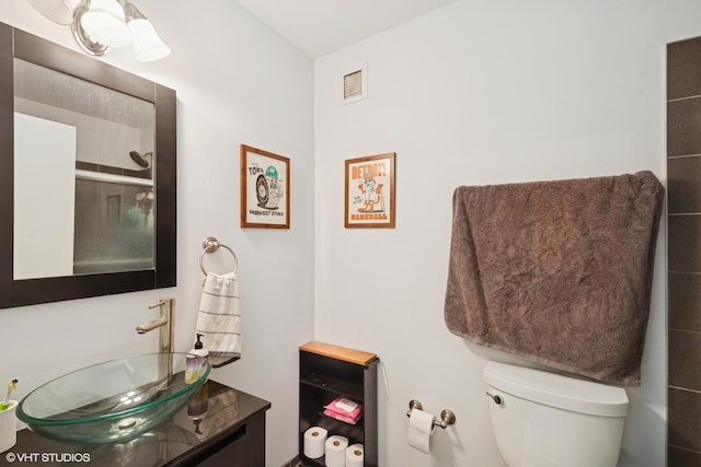 740 S Federal St Unit 1106, Chicago, IL 60605 - full bath featuring vanity and an enclosed shower