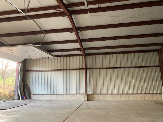 6102 E Hillside Rd, Crystal Lake, IL 60012 - view of garage