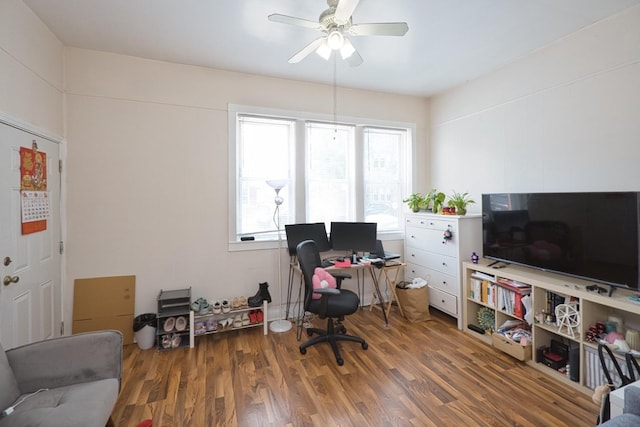 2834 S Union Ave, Chicago, IL 60616 - office with ceiling fan and wood finished floors