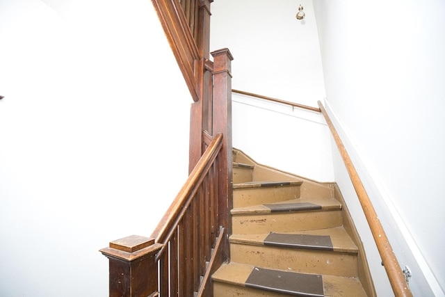 2834 S Union Ave, Chicago, IL 60616 - view of stairway