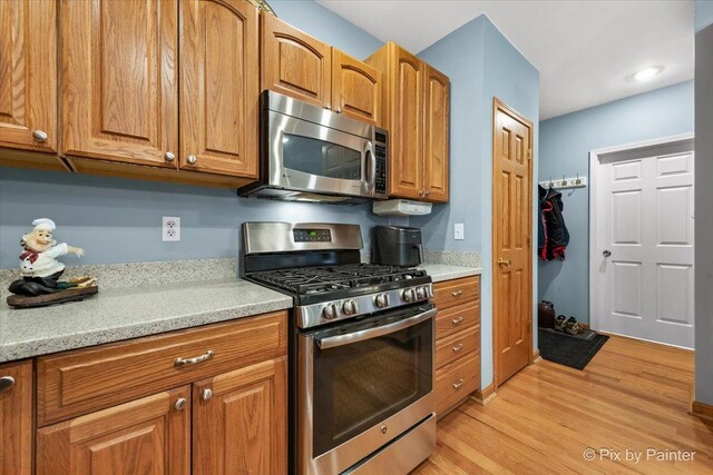 460 N Hickory St, Waterman, IL 60556 - photo 17