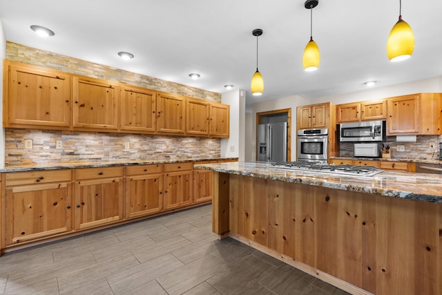 11577 Old River Rd, Rockton, IL 61072 - photo 8