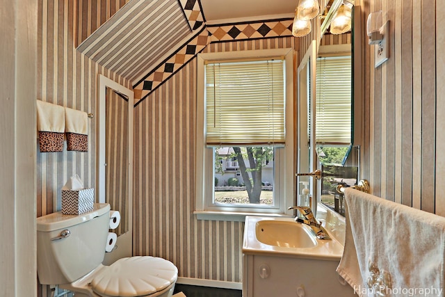 36 S Pistakee Lake Rd, Fox Lake, IL 60020 - half bath with wallpapered walls and vanity