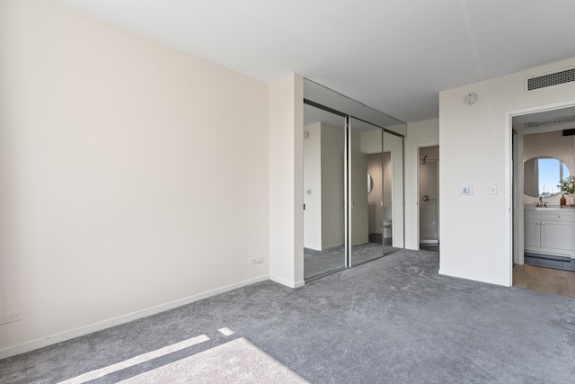 3200 N Lake Shore Dr Unit 302, Chicago, IL 60657 - unfurnished bedroom featuring carpet floors and a closet