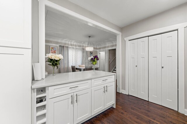 606 S 2nd Ave, Maywood, IL 60153 - photo 10