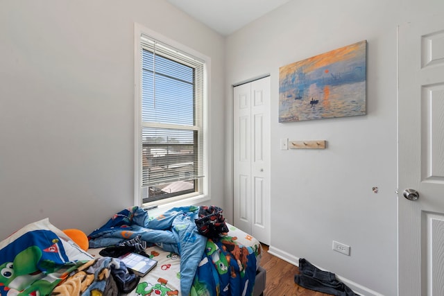 1630 N Avers Ave, Chicago, IL 60647 - bedroom with wood finished floors and a closet