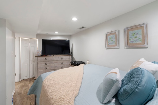 1630 N Avers Ave, Chicago, IL 60647 - bedroom with recessed lighting and light wood-type flooring