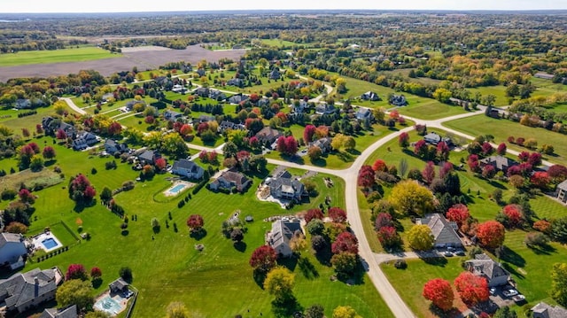 8300 Appaloosa Ln, Spring Grove, IL 60081