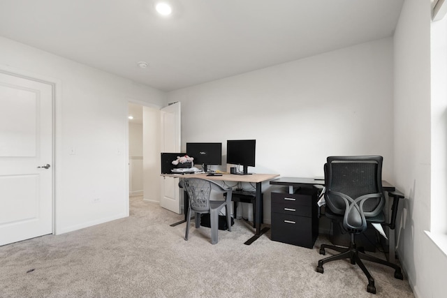 153 N Bend Way, Elgin, IL 60124 - office space with light colored carpet and baseboards