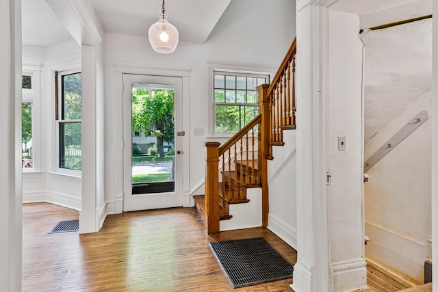 1123 Linden Ave, Wilmette, IL 60091 - foyer entrance with wood finished floors and stairs