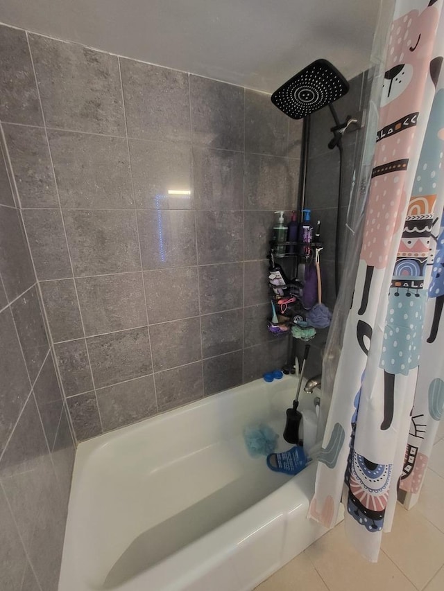 604 Parkshore Dr, Shorewood, IL 60404 - full bathroom with tile patterned flooring and shower / tub combo
