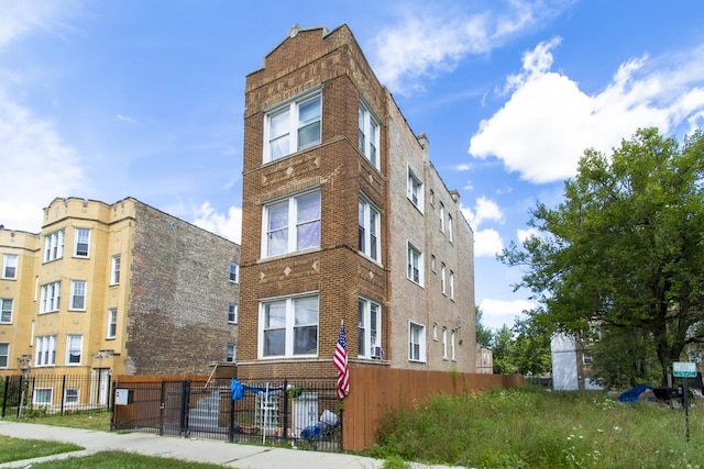 3810 W Ohio St, Chicago, IL 60624 - view of property
