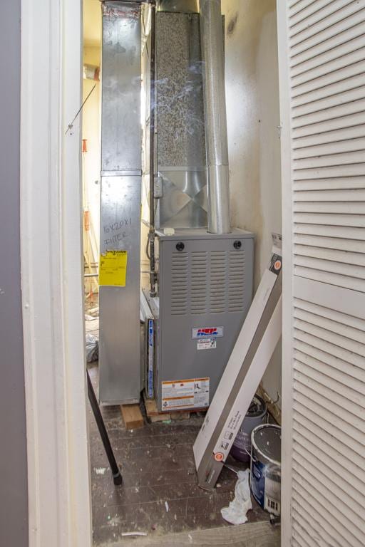 3810 W Ohio St, Chicago, IL 60624 - view of utility room