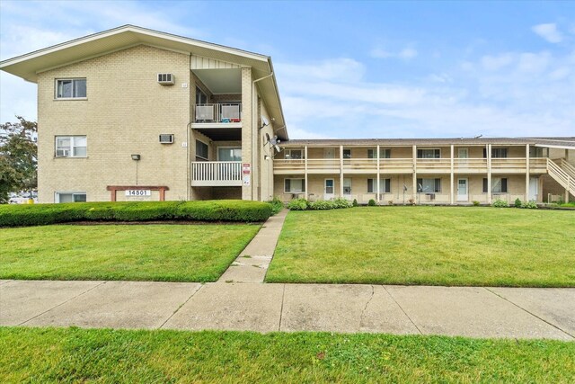 14501 Keystone Ave Unit 8, Midlothian, IL 60445 - view of building exterior