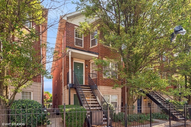653 W Division St Unit C, Chicago, IL 60610 - photo 2