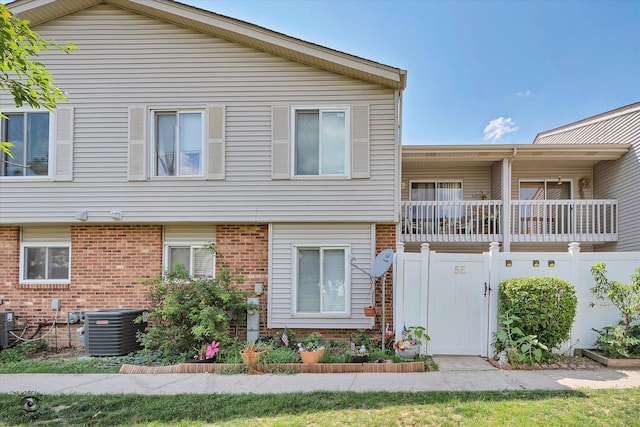 5E Fernwood Dr, Bolingbrook, IL 60440 - photo 1