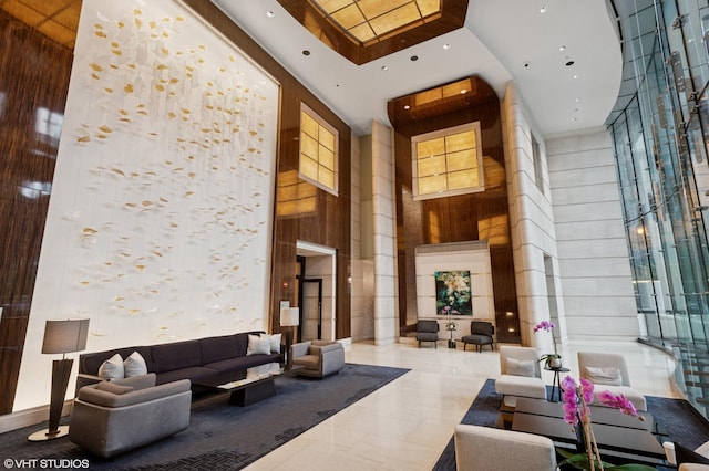 401 N Wabash Ave Unit 44F, Chicago, IL 60611 - lobby with a towering ceiling and recessed lighting