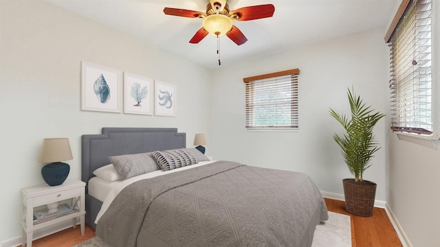 2333 Catherine St, Northbrook, IL 60062 - bedroom featuring light wood-style floors and a ceiling fan