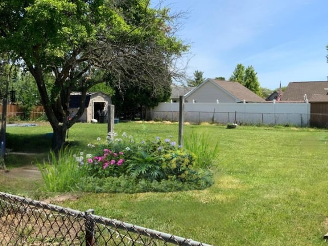 1412 Timberline Dr, Joliet, IL 60431 - view of yard featuring a storage shed