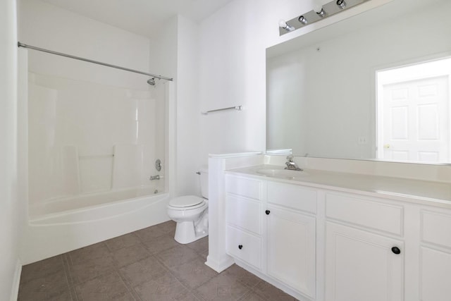 3317 Stratford Ct Unit 2E, Lake Bluff, IL 60044 - bathroom featuring vanity and washtub / shower combination