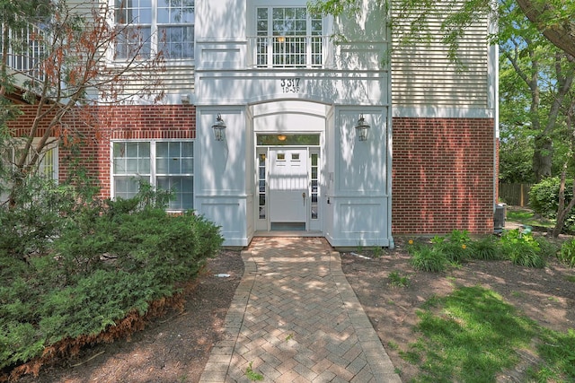 3317 Stratford Ct Unit 2E, Lake Bluff, IL 60044 - entrance to property featuring brick siding