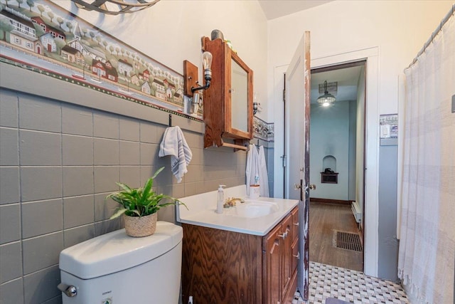 879 2300th Ave, Chestnut, IL 62518 - full bath featuring vanity and tile walls