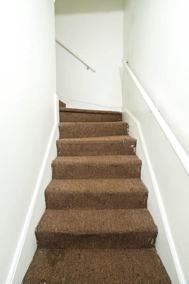 12400-02 S Green St, Calumet Park, IL 60827 - view of staircase