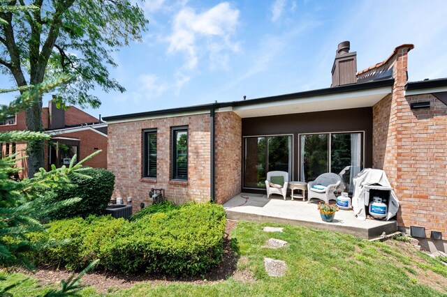 19W263 Governors Trl, Oak Brook, IL 60523 - photo 19