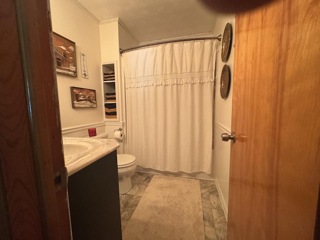 1202 E Van Buren St, Clinton, IL 61727 - bathroom with vanity and ornamental molding