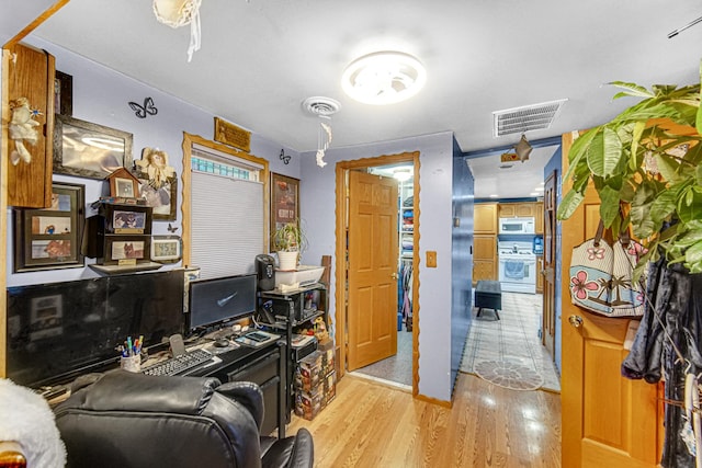 5848 W 89th St, Oak Lawn, IL 60453 - home office with light wood finished floors