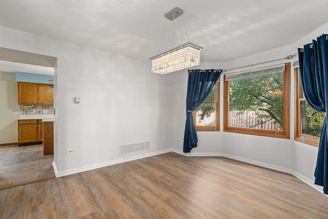 7 Red Bud Ct, Bolingbrook, IL 60490 - photo 6