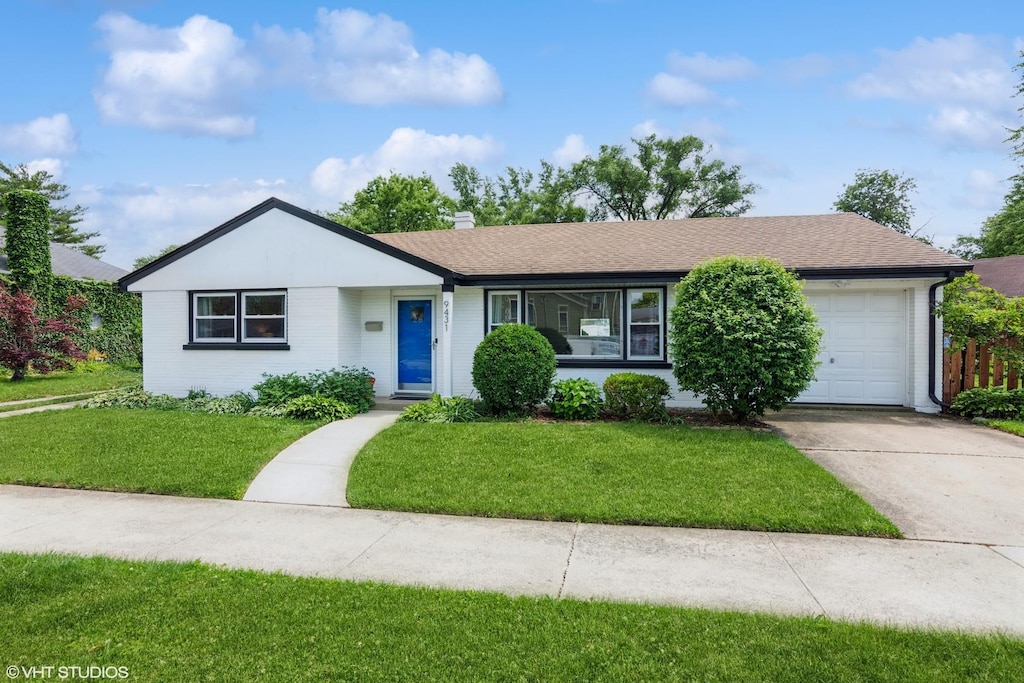 9431 Garfield Ave, Brookfield, IL 60513 - photo 1