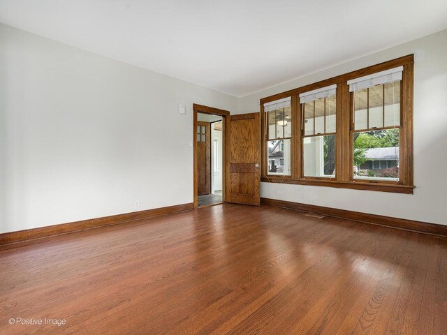 827 Thomas Ave, Forest Park, IL 60130 - photo 6