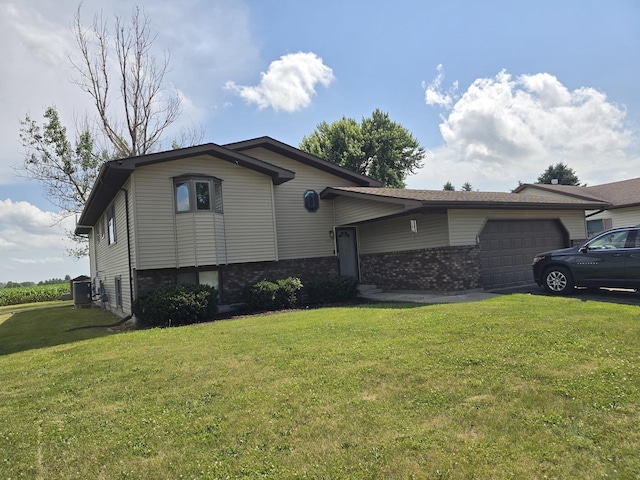 515 W Cherokee Ave, Shabbona, IL 60550 - photo 3