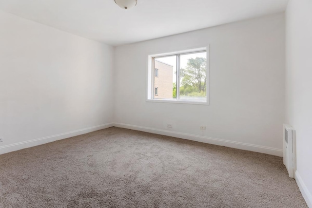 5251 W Galitz St Unit 311, Skokie, IL 60077 - unfurnished room with light carpet