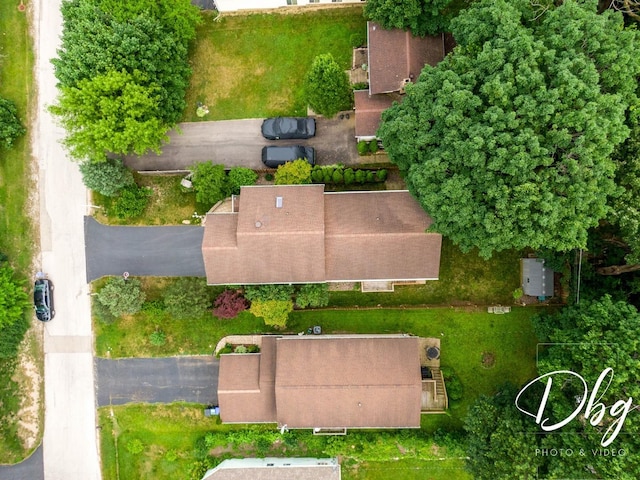 24725 W Hawthorne Dr, Round Lake, IL 60073 - photo 48